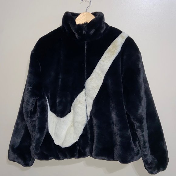 Nike Sportswear Womens Black Fossil Faux Fur Full Zip Jacket Size DO3791-010 - Picture 1 of 15
